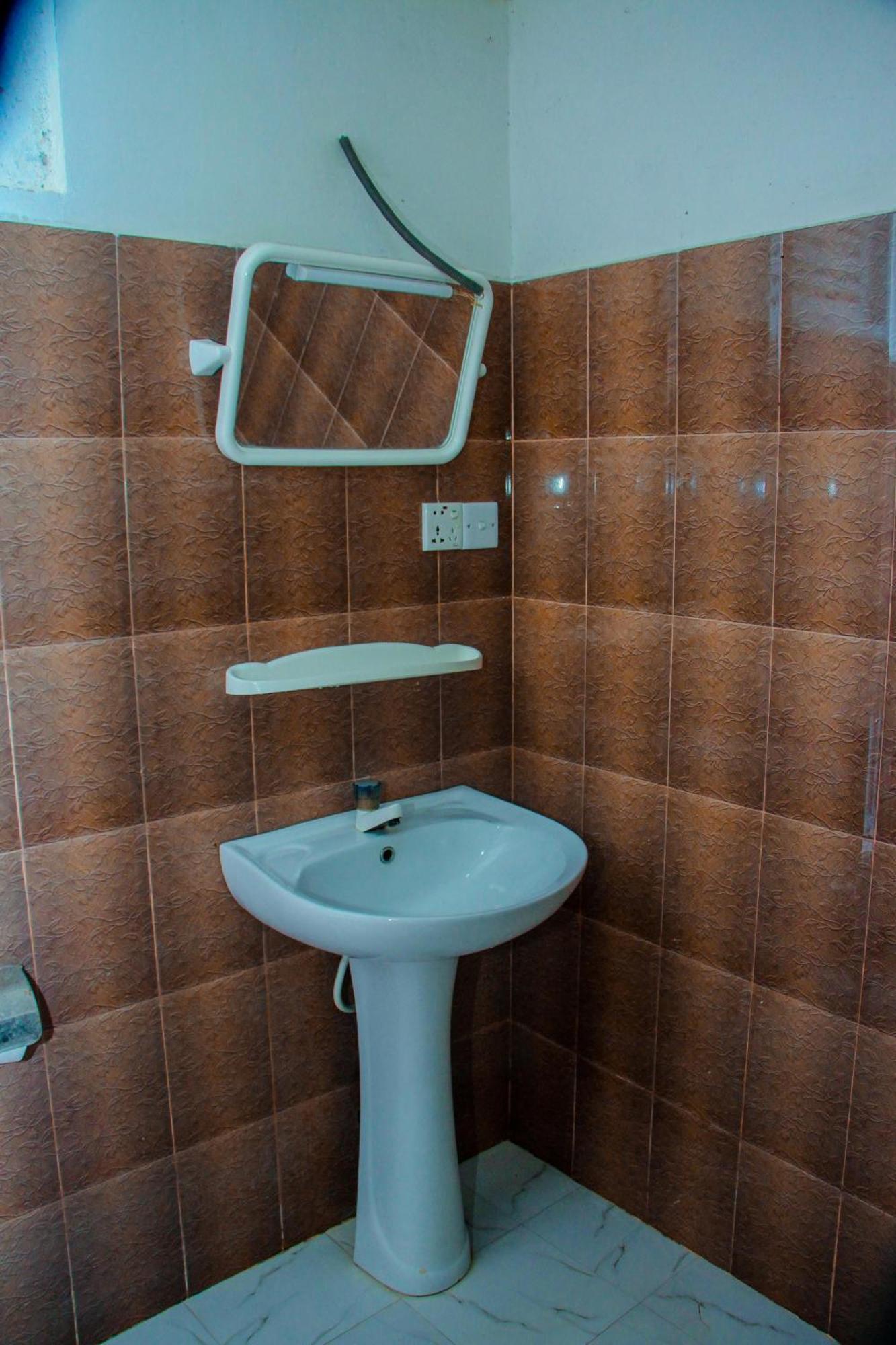 Chanaka Holiday Inn Sigiriya Dış mekan fotoğraf