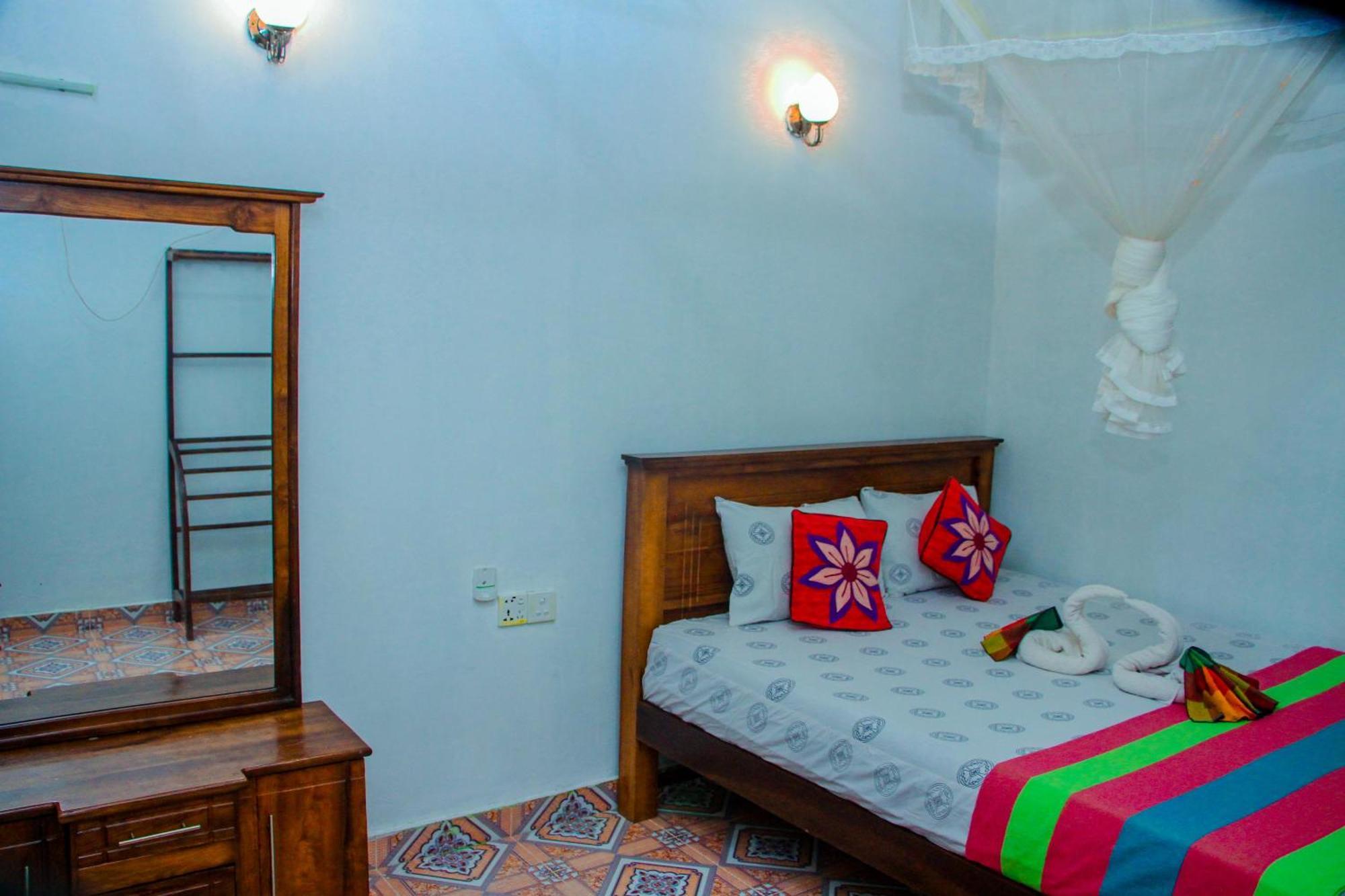 Chanaka Holiday Inn Sigiriya Dış mekan fotoğraf