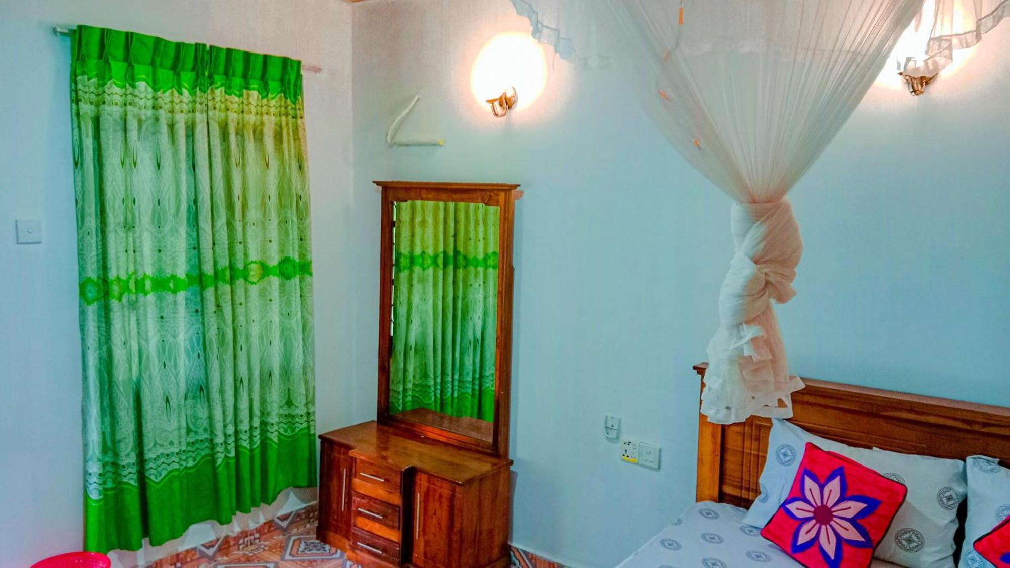 Chanaka Holiday Inn Sigiriya Dış mekan fotoğraf