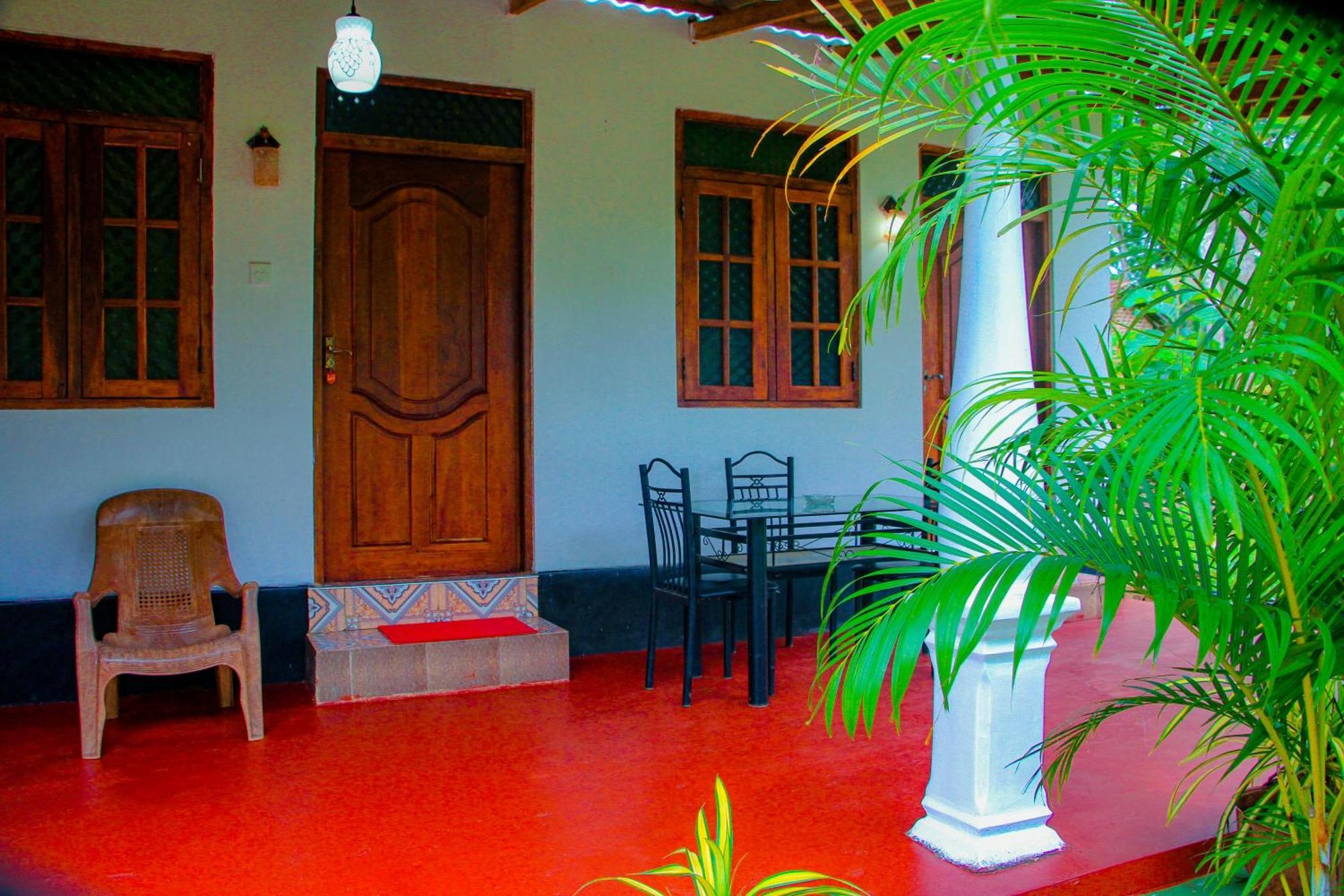 Chanaka Holiday Inn Sigiriya Dış mekan fotoğraf