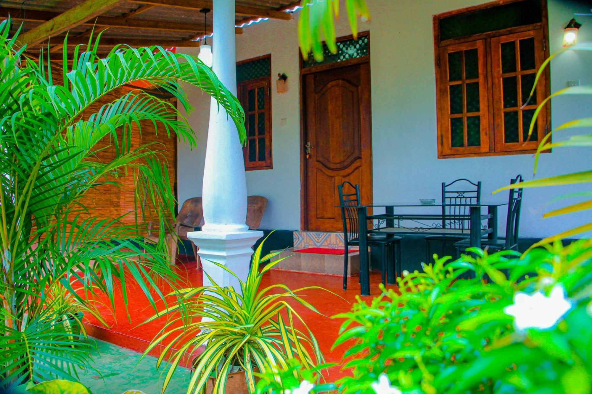 Chanaka Holiday Inn Sigiriya Dış mekan fotoğraf